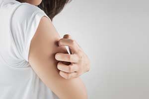 Behandlung mit Manuka Honig