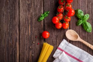lebensmittel , küche , kochen , tomaten , hintergrund , gericht , basilikum , pasta , spaghetti , italienisch