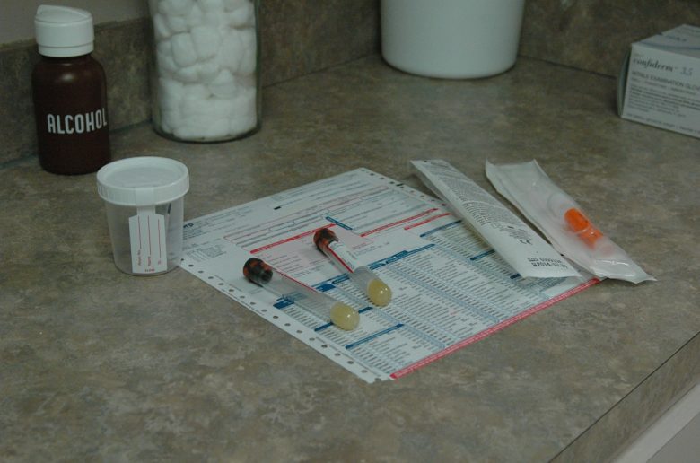 MRSA Infektion - Ursachen, Symptome, Diagnose & Behandlung ...