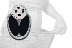 Abnehmen, gewicht verlieren, diät, gesund , waage, essen , übergewicht , adipositas , gewichtskontrolle , wiegen , weight watchers , ernährung , vorsorge , diät