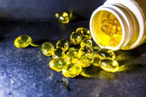  medizin , bogen , tabletten , fischöl , omega-3 , omega-6 , vitamine , mineralien , säure , fat fish , kapseln , Omega-3-Fettsäuren, Fischöl Kapseln